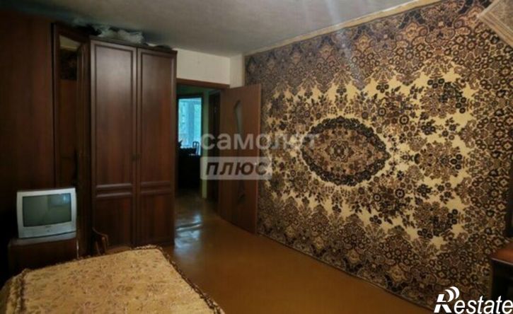 3-комн квартира микрорайон 14-е Почтовое Отделение, 180