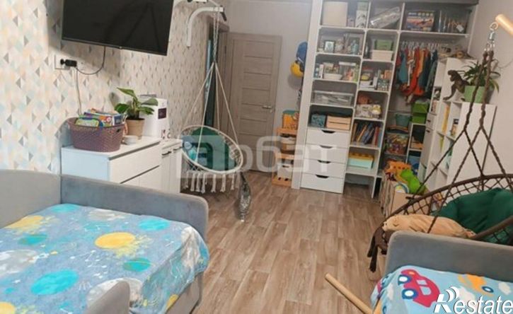 3-комн квартира 30-й микрорайон, 13
