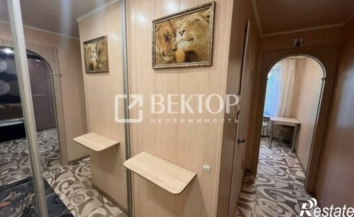 1-комн квартира ул Летчика Захарова, 27,  д. 27