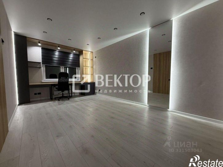 2-комн квартира ул 10 Августа, 56А,  д. 56А