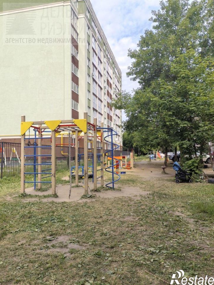 2-комн квартира Генерала Хлебникова ул, 7