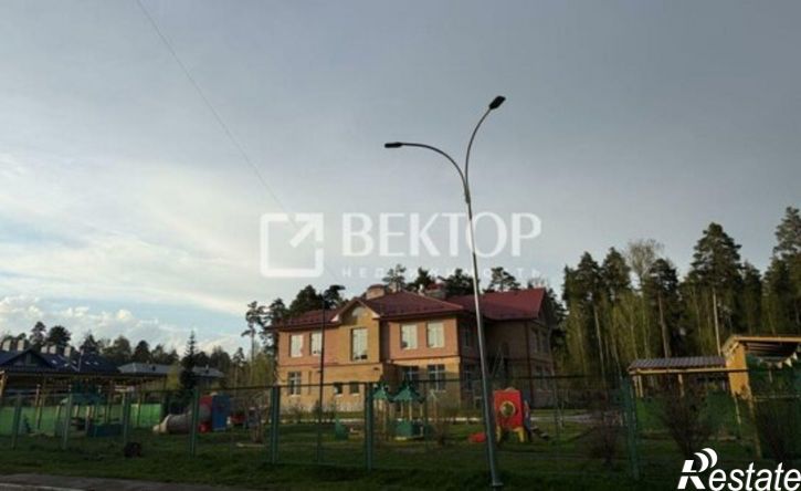 2-комн квартира ул Окуловой, 73,  д. 73