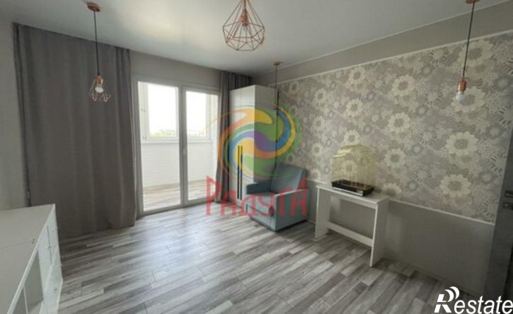 3-комн квартира ул Парижской Коммуны, 41,  д. 41