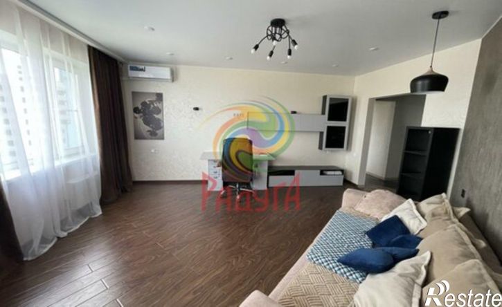 3-комн квартира ул Парижской Коммуны, 41,  д. 41
