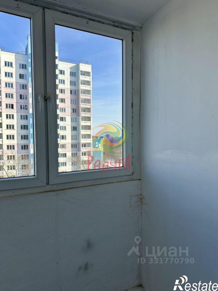 3-комн квартира ул Парижской Коммуны, 41,  д. 41