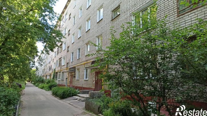 1-комн квартира ул Летчика Захарова, 27,  д. 27