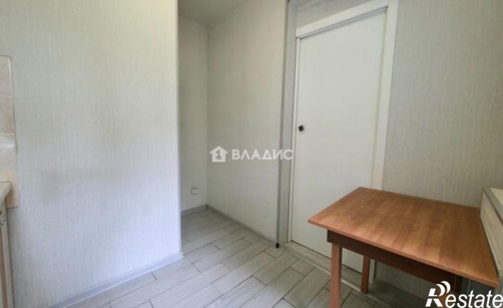 3-комн квартира ул Колесанова, 2,  д. 2