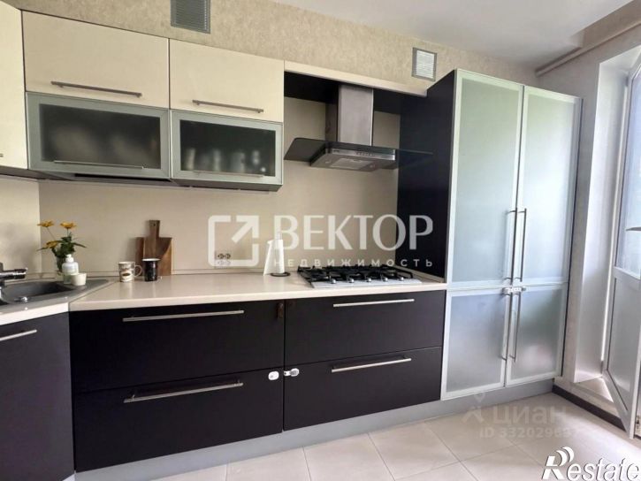 2-комн квартира ул Красных Зорь, 6,  д. 6