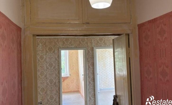 4-комн квартира ул Новосельская, 8А,  д. 8А