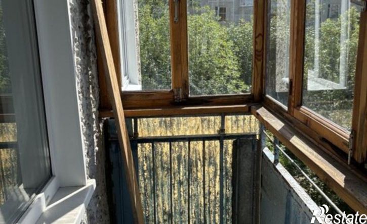 4-комн квартира ул Новосельская, 8А,  д. 8А
