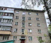 2-комн, 40кв м, этаж 1/5 ул Маршала Василевского, 11А