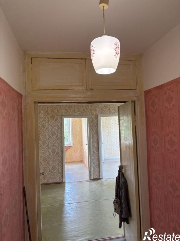 4-комн квартира Новосельская ул, 8А