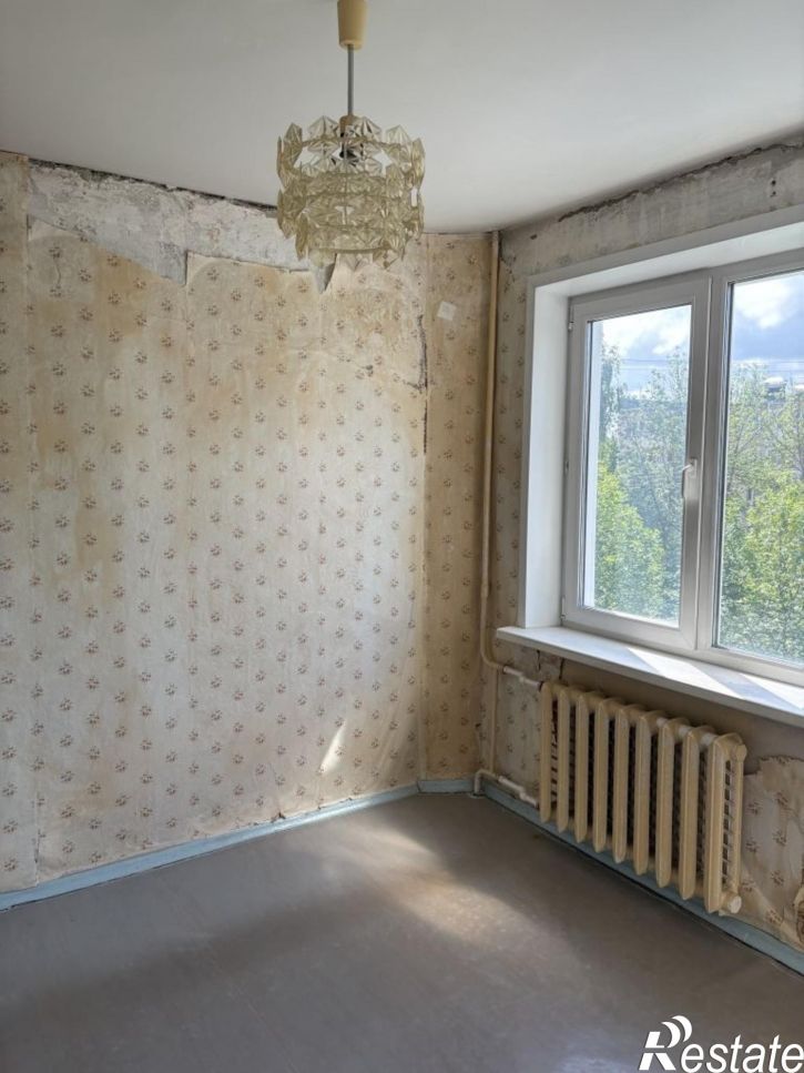 4-комн квартира Новосельская ул, 8А