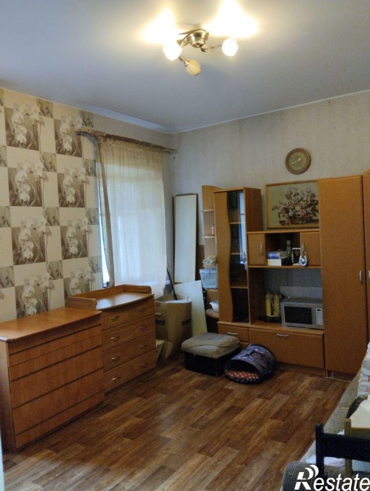 2-комн квартира Жиделева ул
