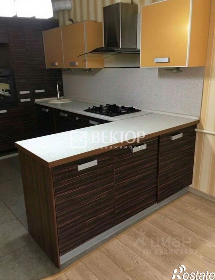 3-комн квартира Педагогический пер, 4,  д. 4