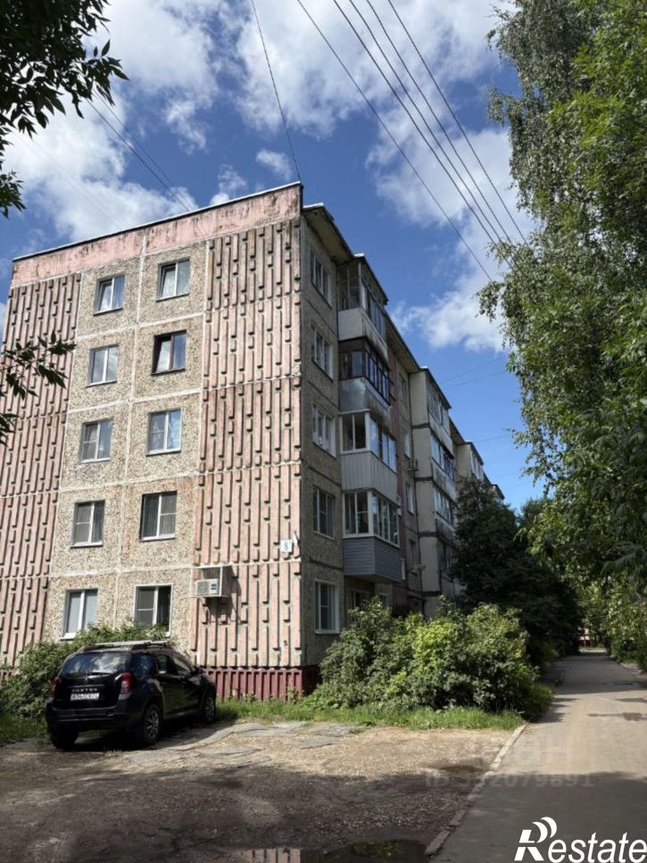 4-комн квартира ул Новосельская, 8А,  д. 8А