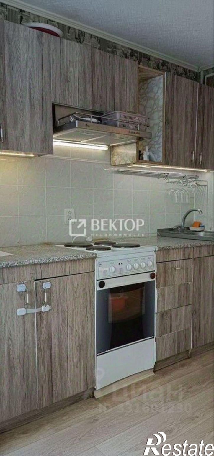 1-комн квартира пр-кт Строителей, 92,  д. 92