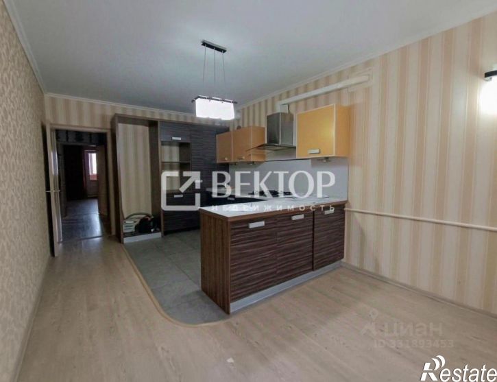 3-комн квартира Педагогический пер, 4,  д. 4