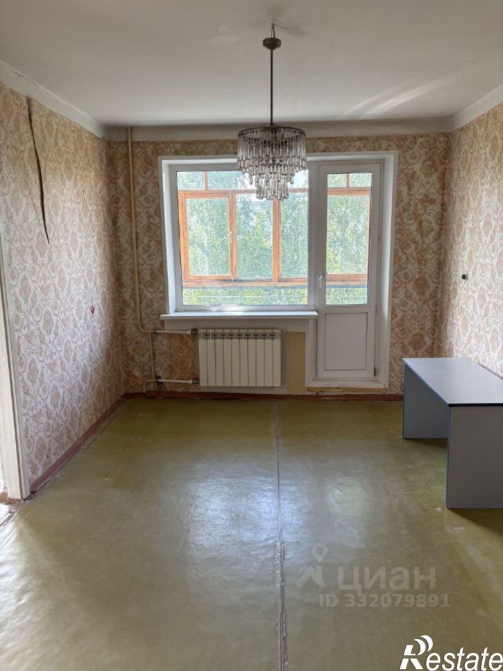 4-комн квартира ул Новосельская, 8А,  д. 8А