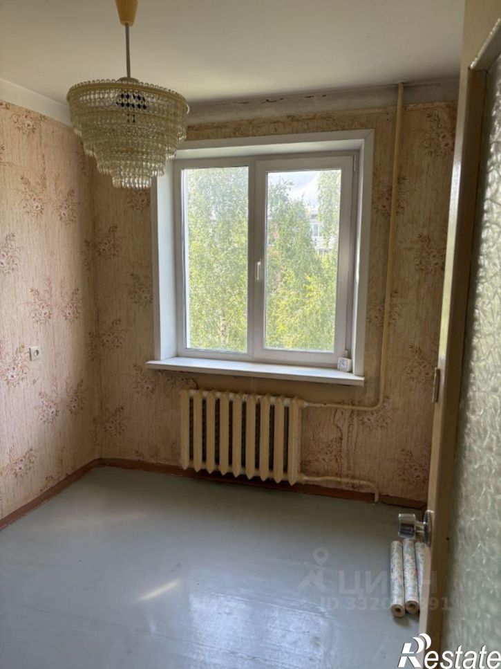 4-комн квартира ул Новосельская, 8А,  д. 8А