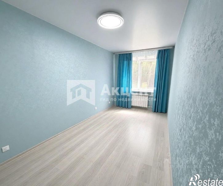 2-комн квартира ул Колесанова, 7,  д. 7