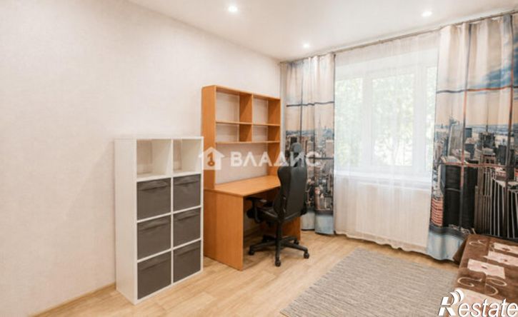 1-комн квартира ул Парижской Коммуны, 15,  д. 15