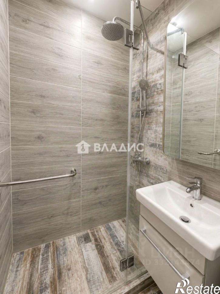 1-комн квартира ул Парижской Коммуны, 15,  д. 15