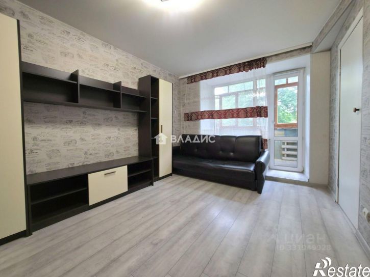 3-комн квартира ул Колесанова, 2,  д. 2