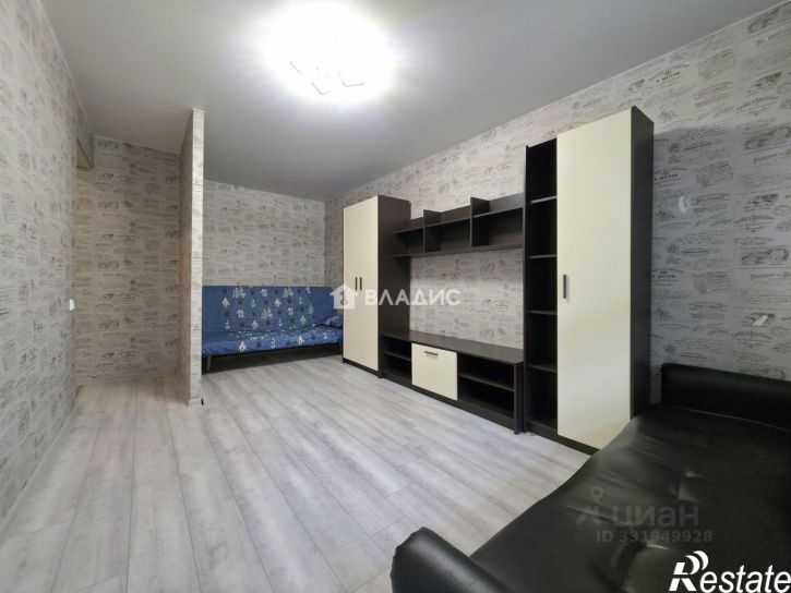 3-комн квартира ул Колесанова, 2,  д. 2