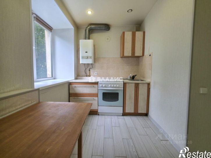 3-комн квартира ул Колесанова, 2,  д. 2
