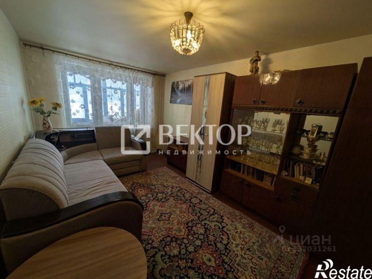 2-комн квартира ул Любимова, 2,  д. 2