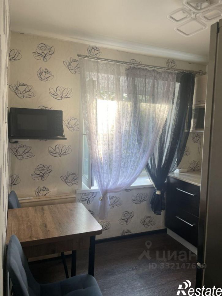 1-комн квартира ул Кирякиных, 11,  д. 11