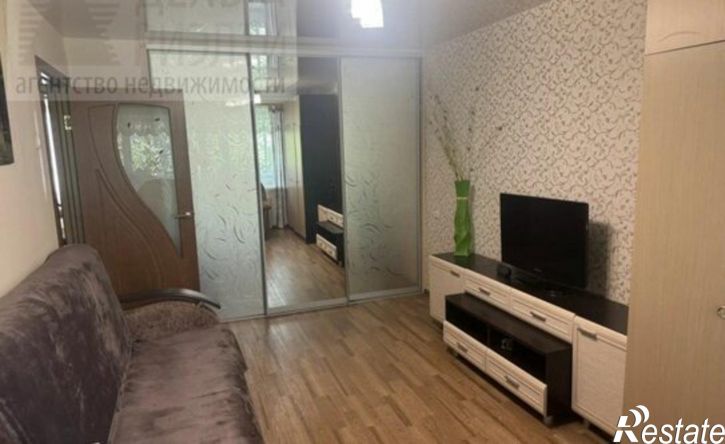 3-комн квартира ул Демидова, 15,  д. 15
