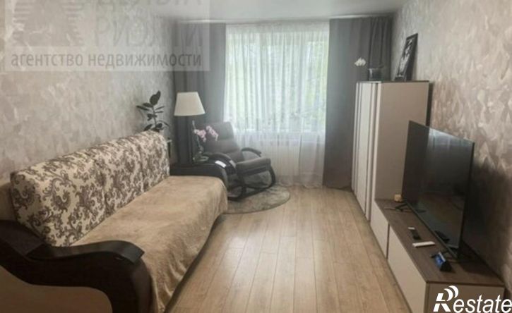 3-комн квартира ул Демидова, 15,  д. 15