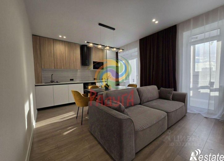 3-комн квартира ул Сарментовой, 11,  д. 11