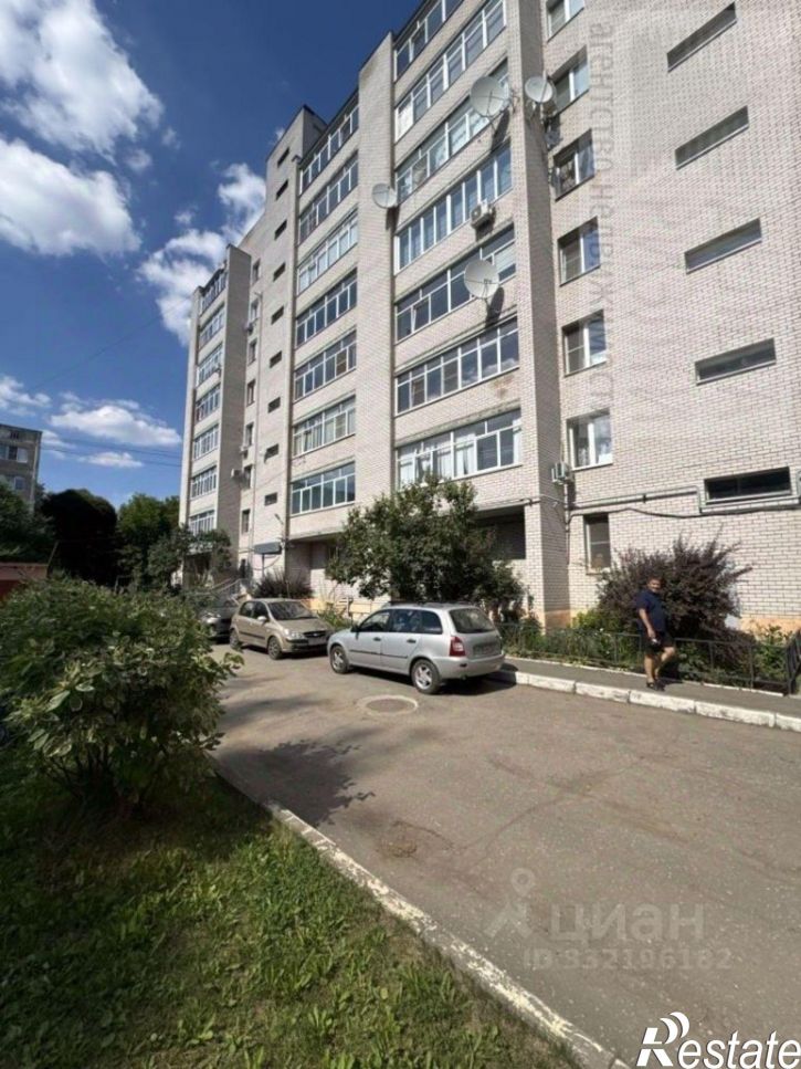 3-комн квартира ул Кавалерийская, 12,  д. 12