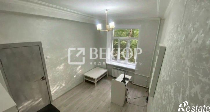 2-комн квартира пр-д 10-й, 8,  д. 8