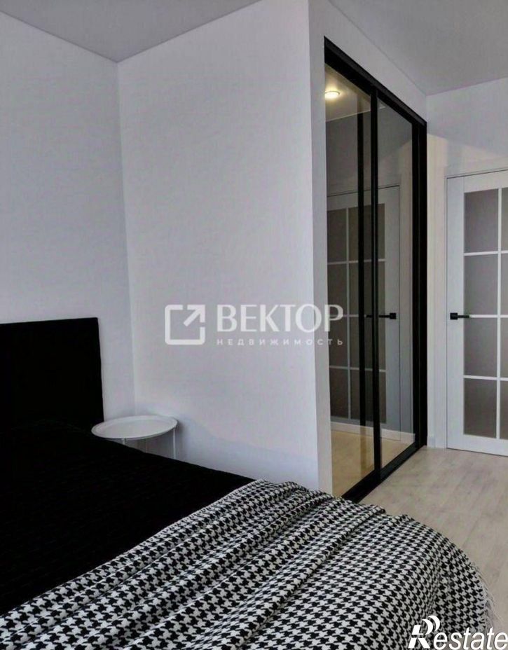 1-комн квартира ул Парижской Коммуны, 51,  д. 51