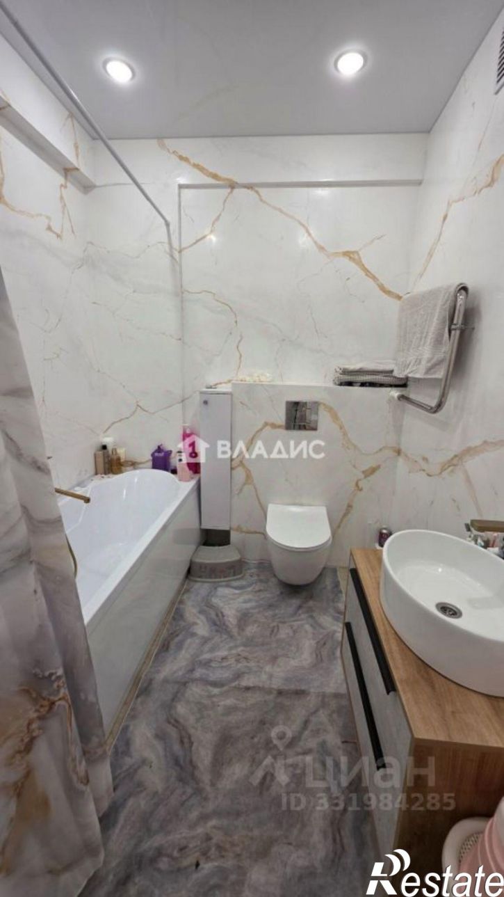 2-комн квартира микрорайон Видный, 8