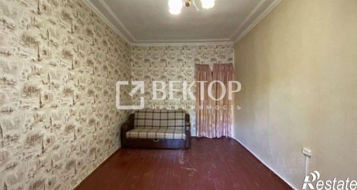 2-комн квартира пр-д 10-й, 8,  д. 8