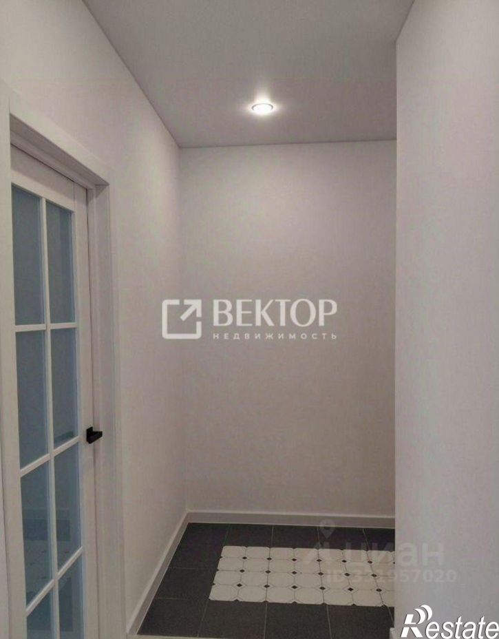 1-комн квартира ул Парижской Коммуны, 51,  д. 51