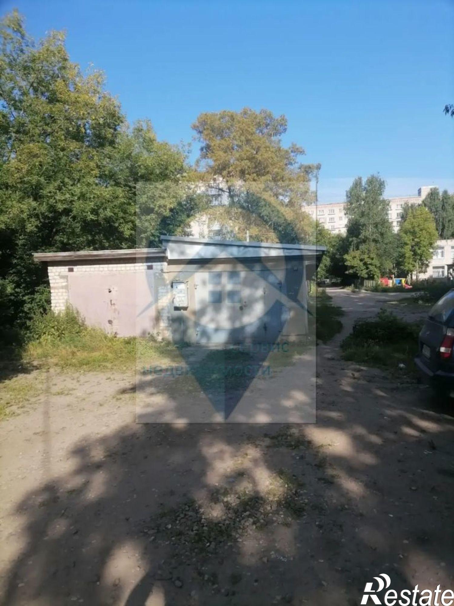 Купить гараж, место в паркинге за 770 000 рублей на Володарского ул, 43