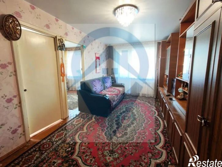 3-комн квартира Любимова ул, 22