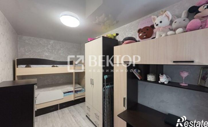 3-комн квартира ул Кирякиных, 13,  д. 13