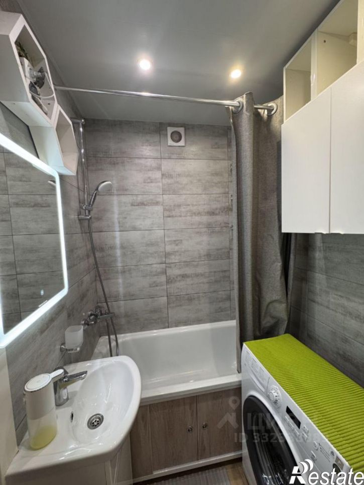2-комн квартира пр-кт Строителей, 20,  д. 20