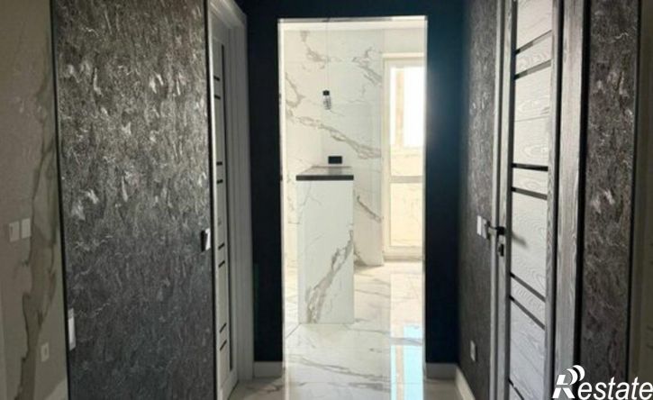 1-комн квартира ул Парижской Коммуны, 55,  д. 55