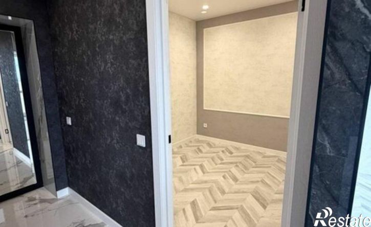 1-комн квартира ул Парижской Коммуны, 55,  д. 55