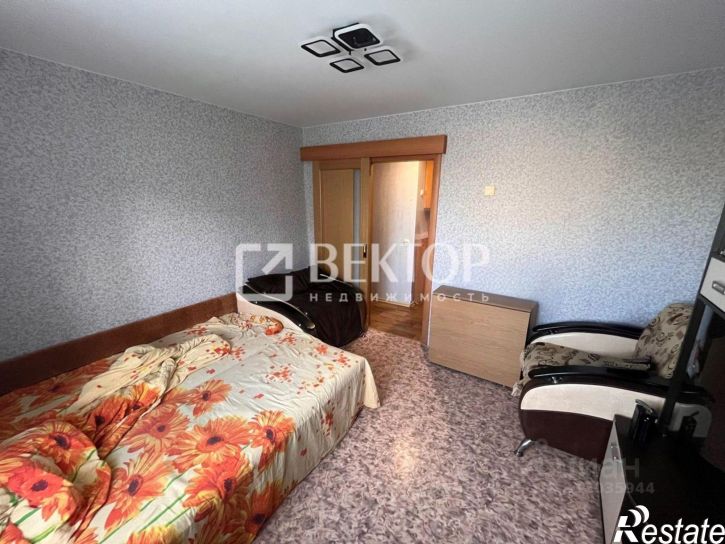 2-комн квартира пр-д 14-й, 10 4,  д. 10 4,  к. 4