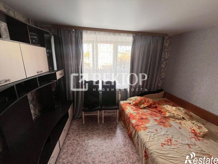 2-комн квартира пр-д 14-й, 10 4,  д. 10 4,  к. 4