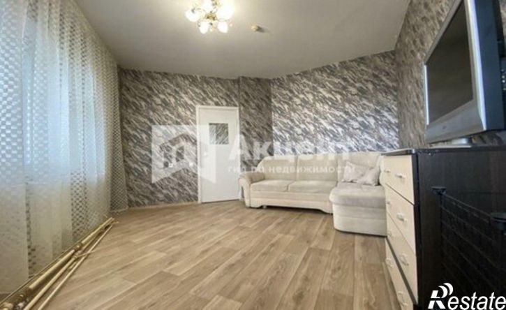 3-комн квартира микрорайон Московский, 15